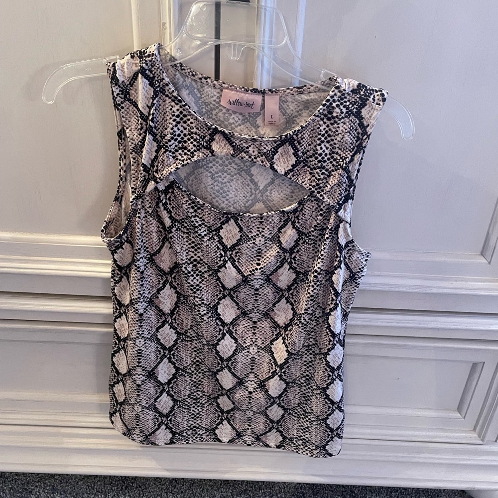 Sleeveless Snakeskin Print Top